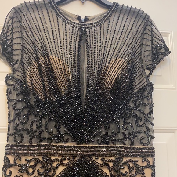 Dress size 16 - Picture 1 of 4